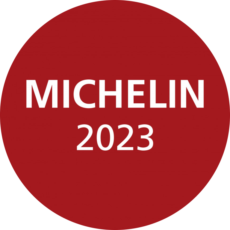 2022. Villányi éttermünk, a Sauska 48 megkapja az első Michelin ajánlást, melyet következő évben megismétel.